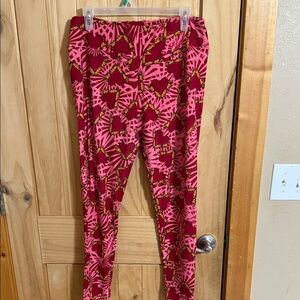 LuLaRoe Pink and Red Heart Pattern Leggings